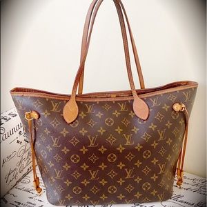 AUTHENTIC LOUIS VUITTON NEVERFULL MM TOTE. WITH PURCHASE RECEIPTS . 👜❤️